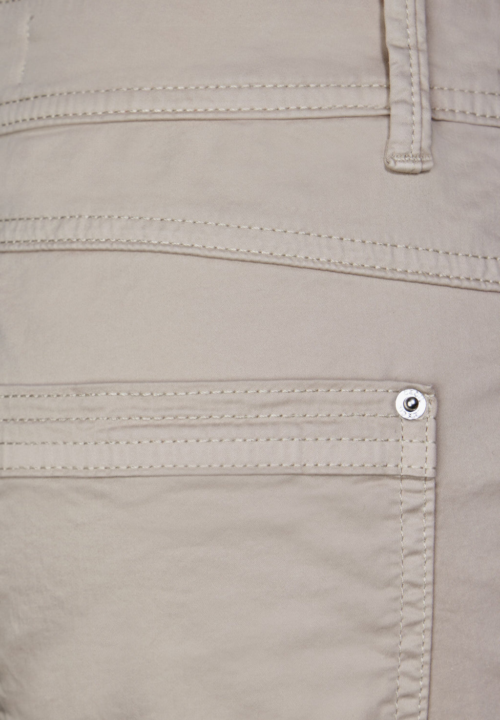 Casual Fit Hose