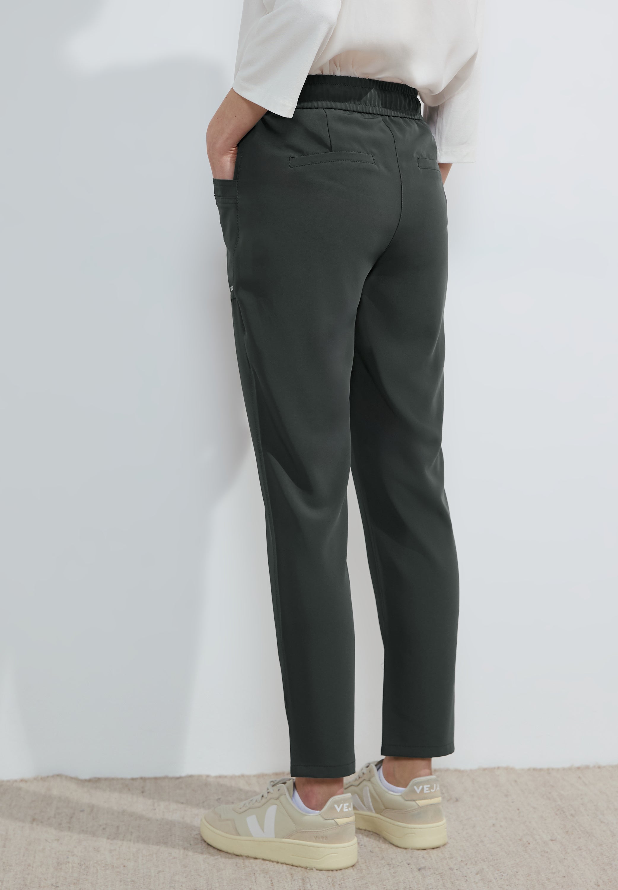 Travel Hose Casual Fit