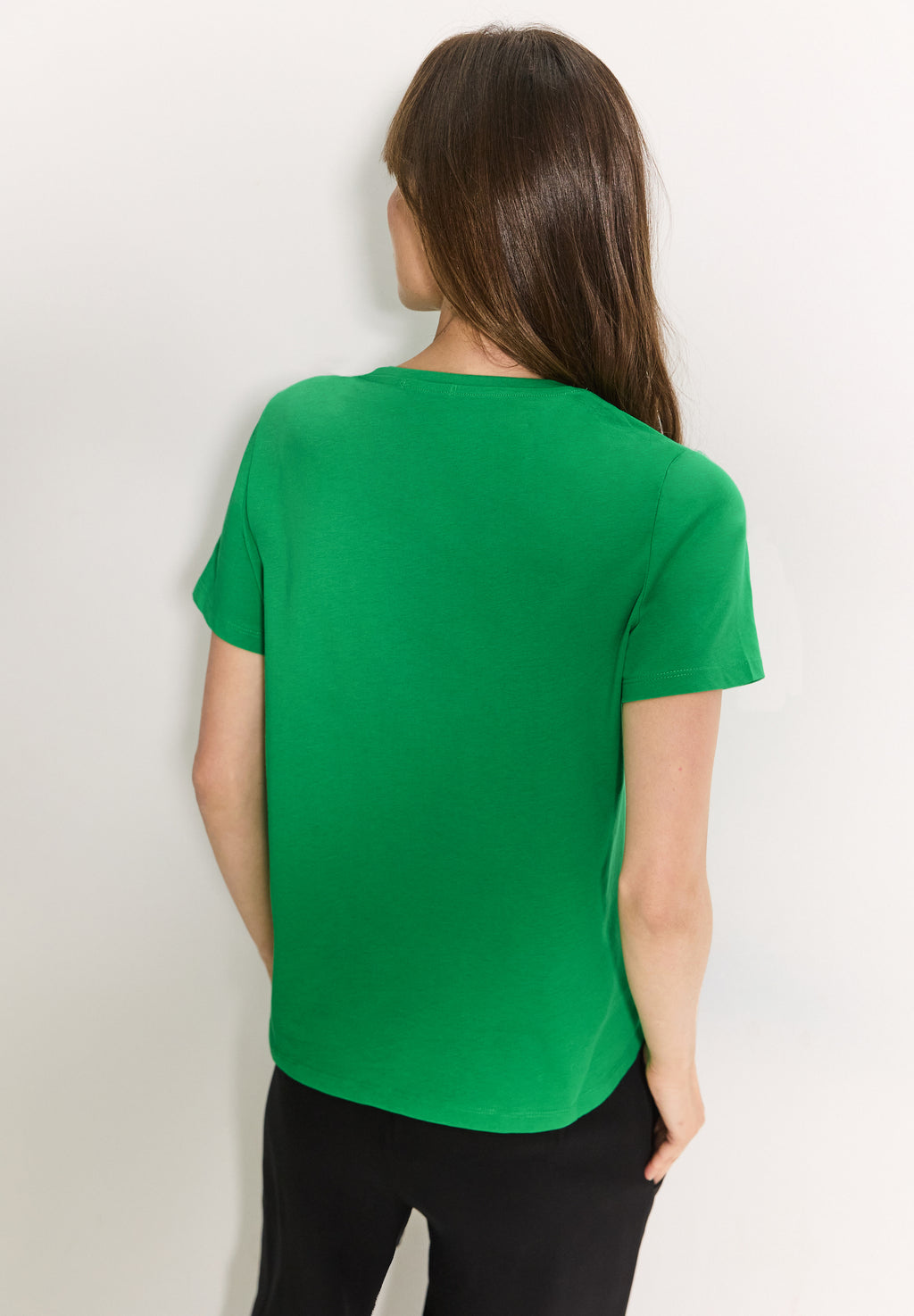 T-Shirt mit Steinchendeko