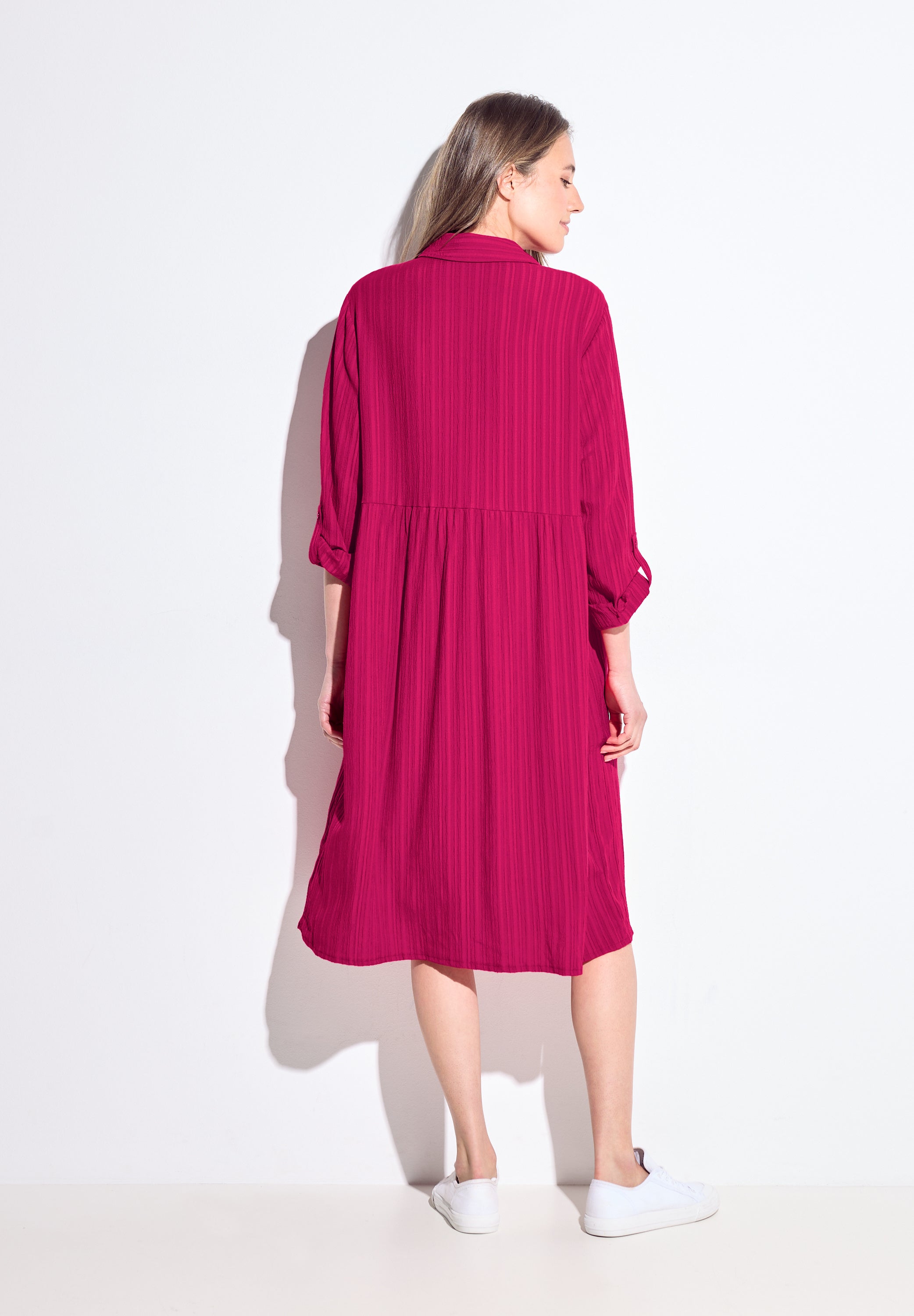 Kleid mit Streifen-Struktur