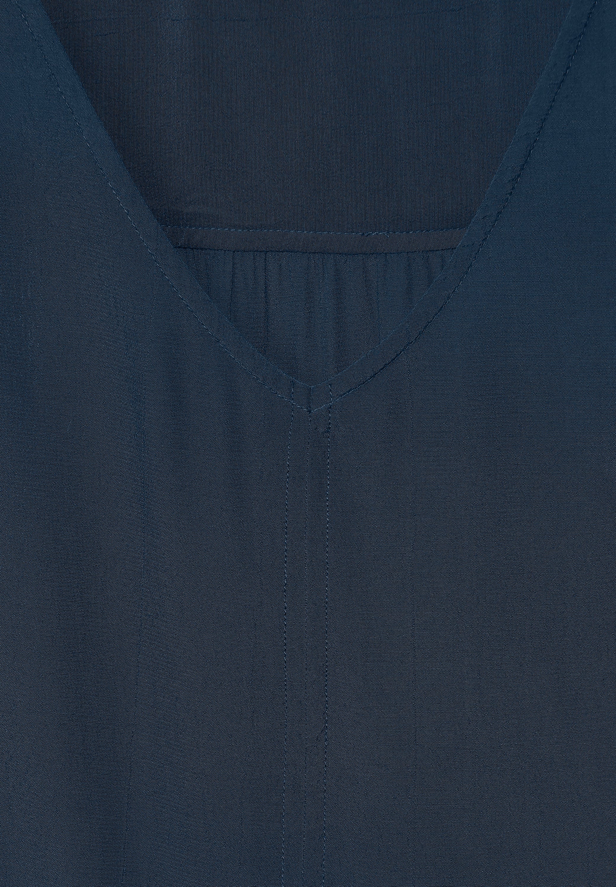 Sommer-Kleid mit Struktur