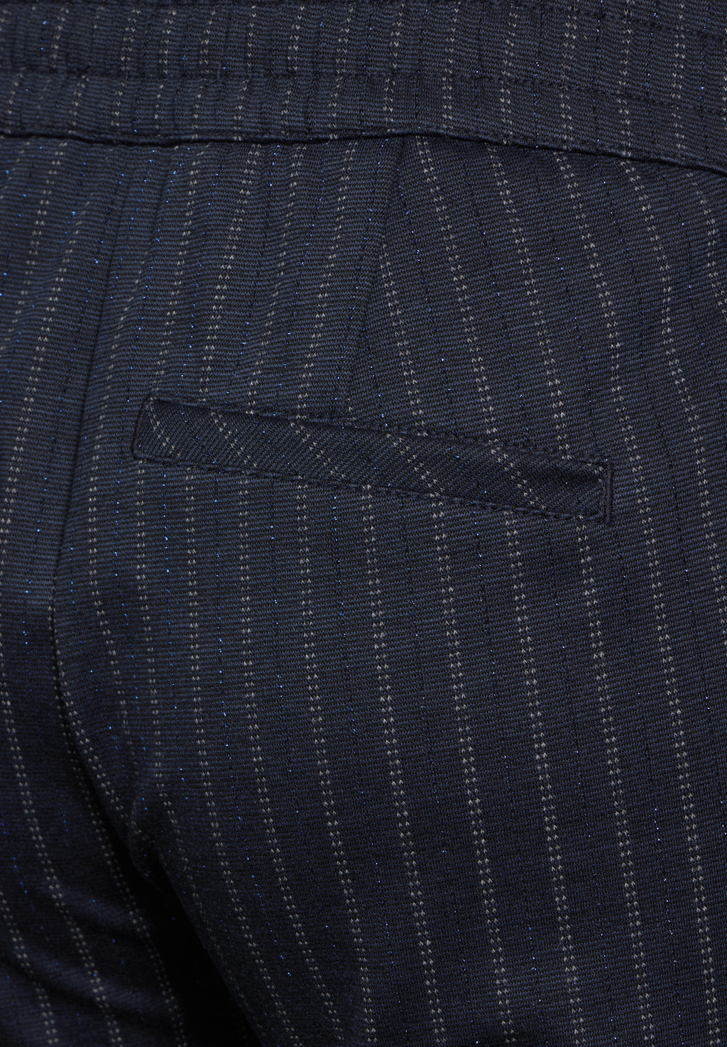 Hose im Nadelstreifen-Look