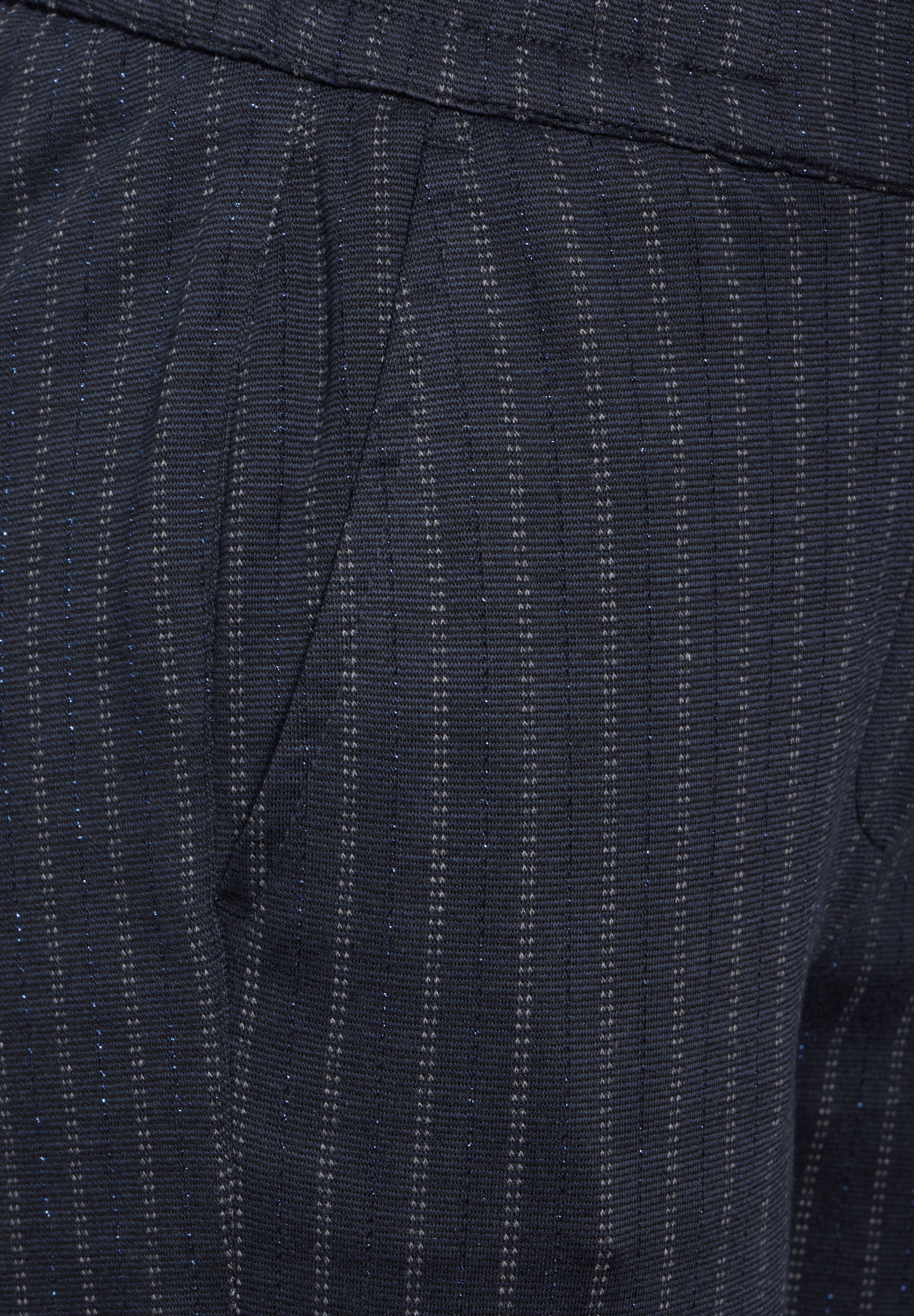 Hose im Nadelstreifen-Look