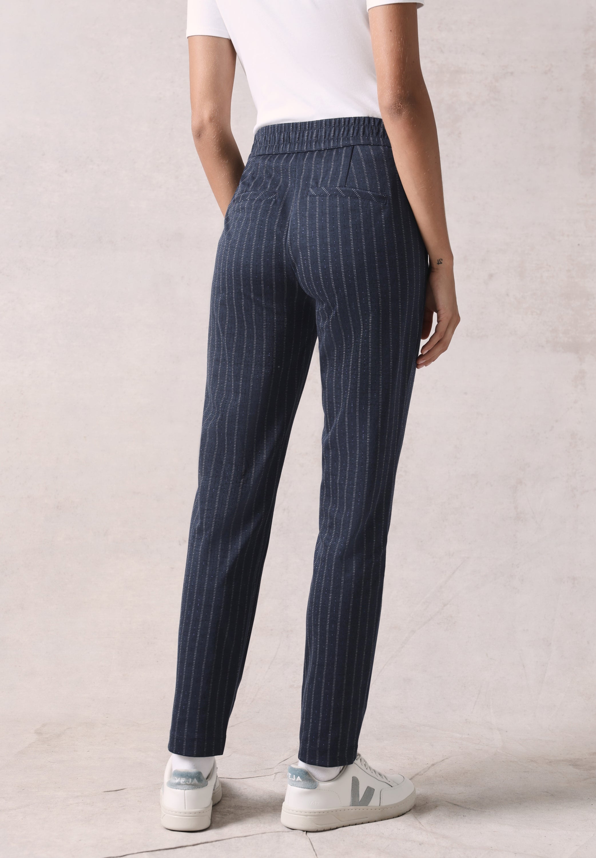 Hose im Nadelstreifen-Look