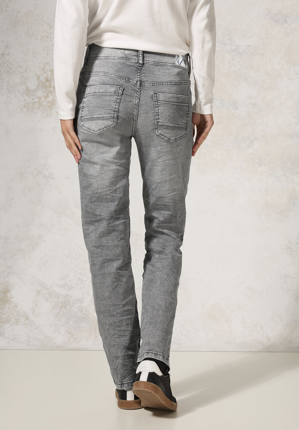 Straight Leg Jeans