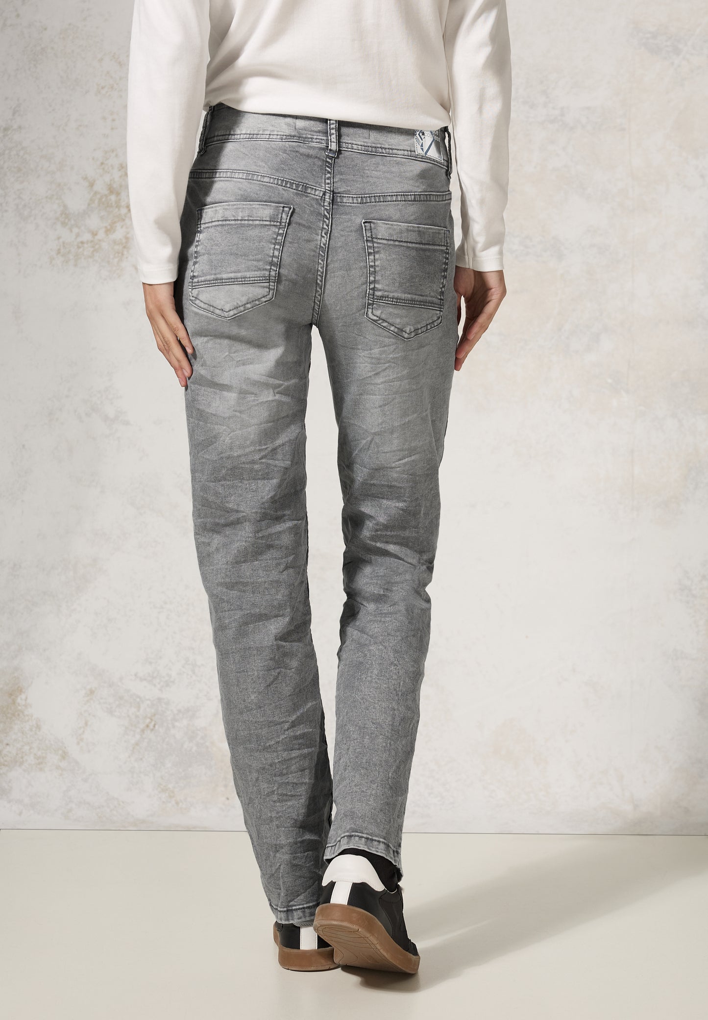 Straight Leg Jeans