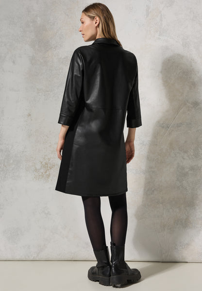 Kleid im Leder-Look