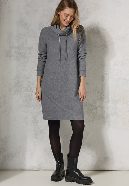 Glitzerndes Ottoman-Kleid
