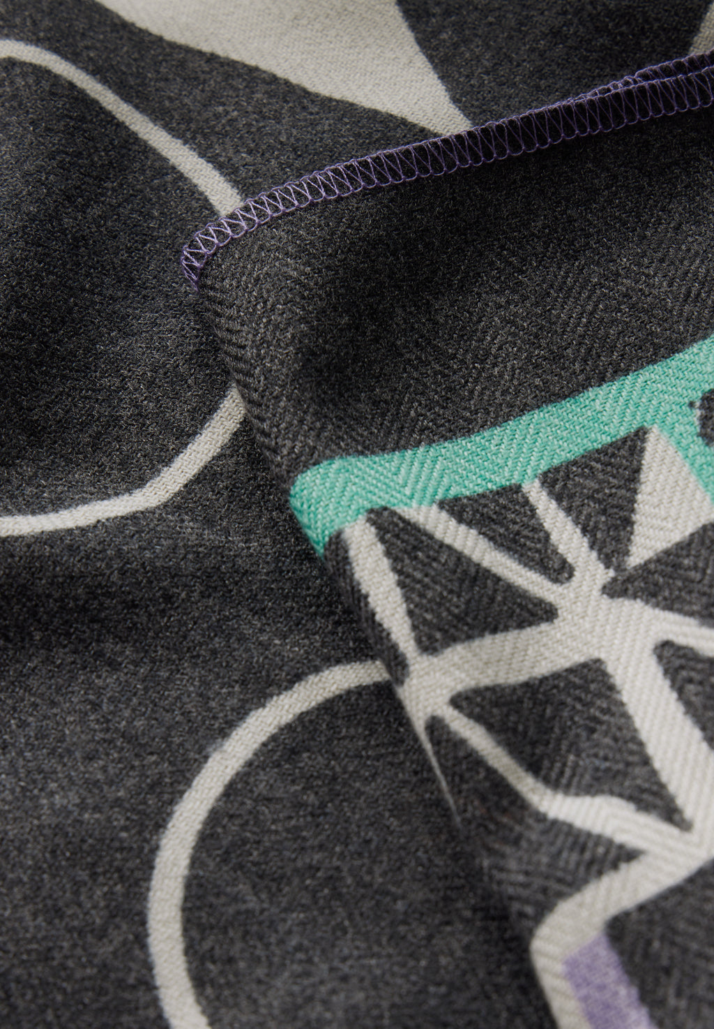 Loop-Schal mit Print