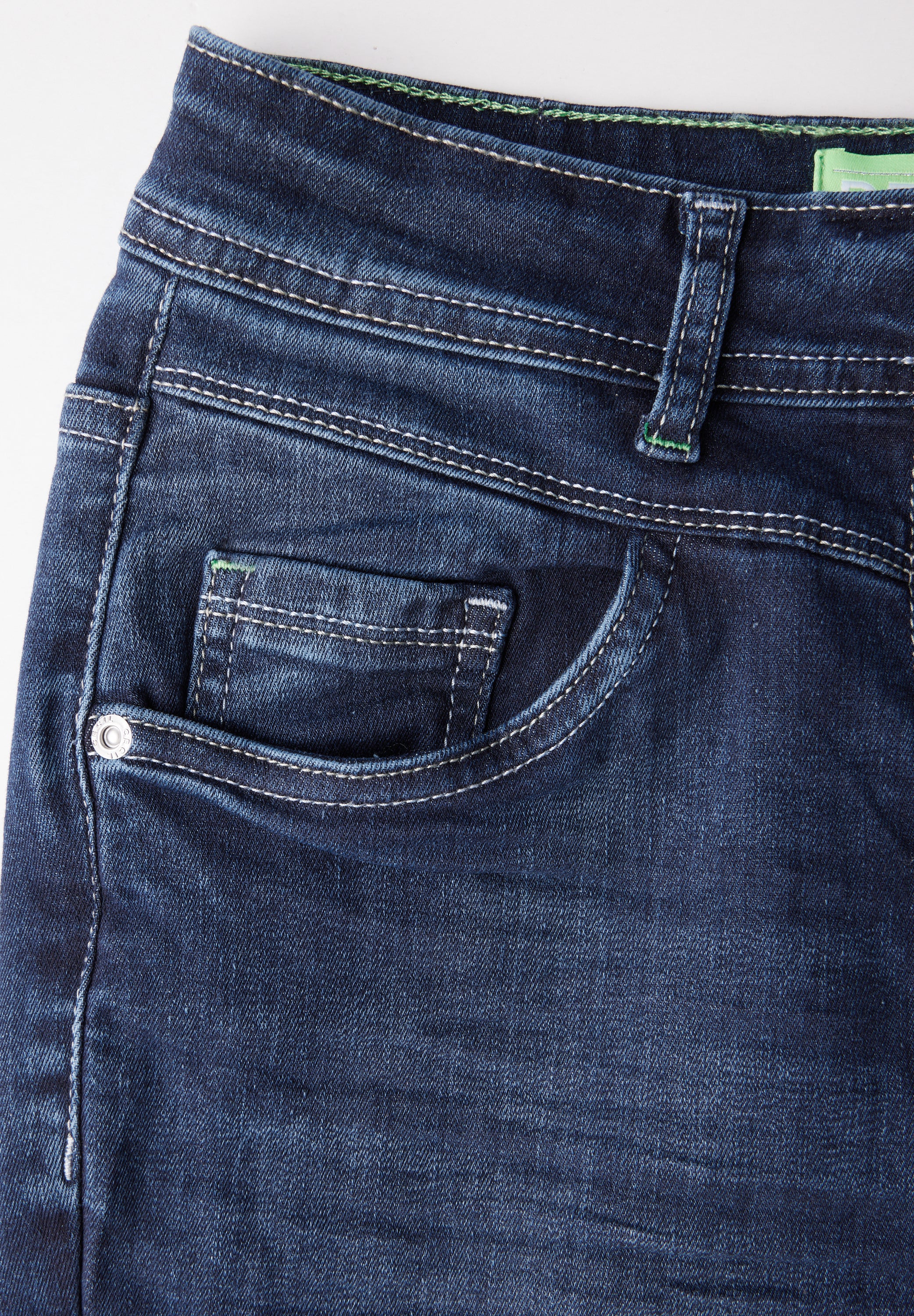 Jeans im Slim Fit