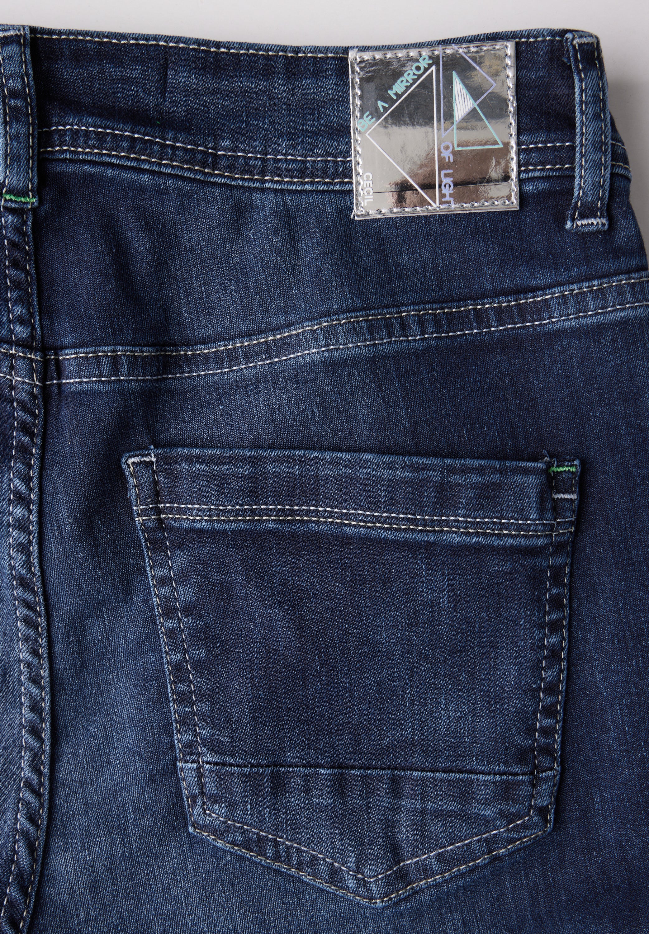 Jeans im Slim Fit