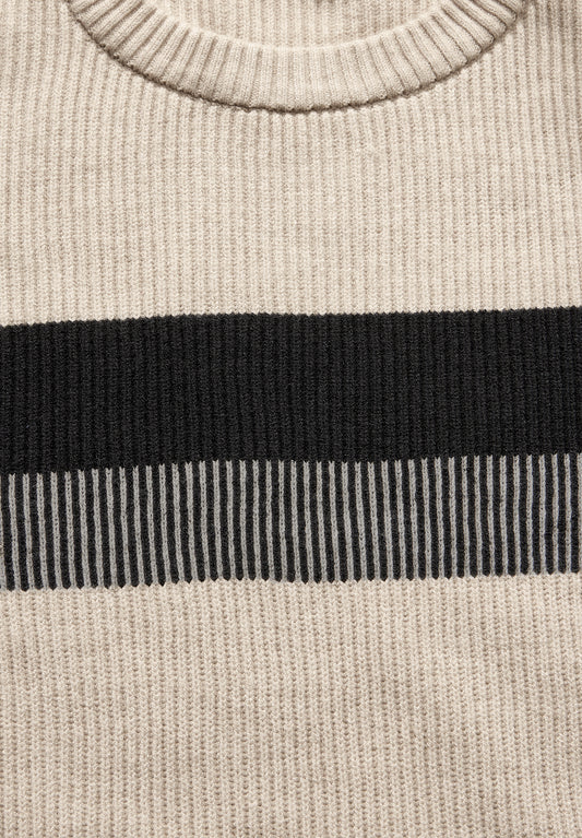 Gestreifter Pullover