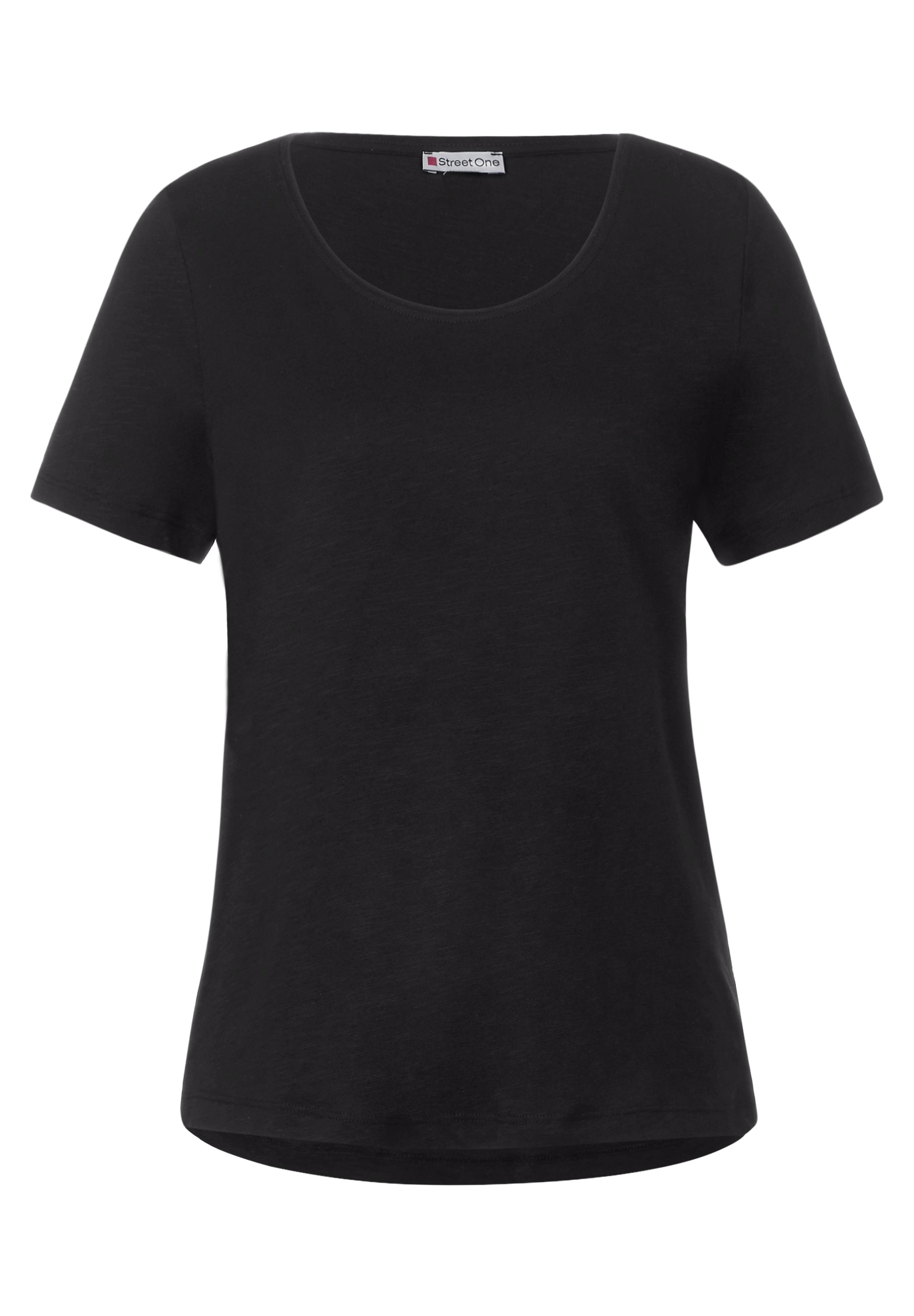 Basic T-Shirt