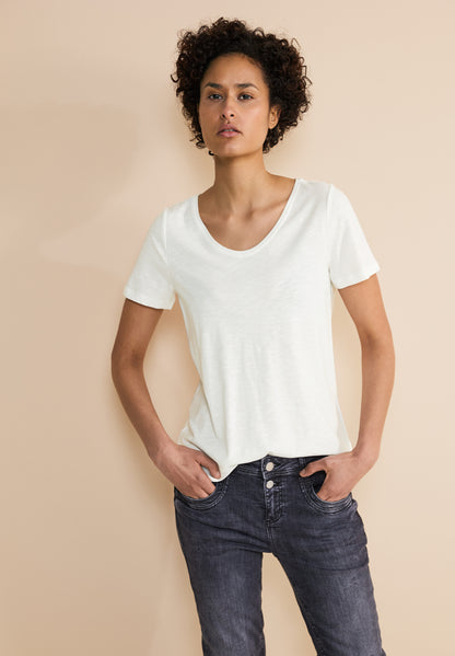 Basic T-Shirt