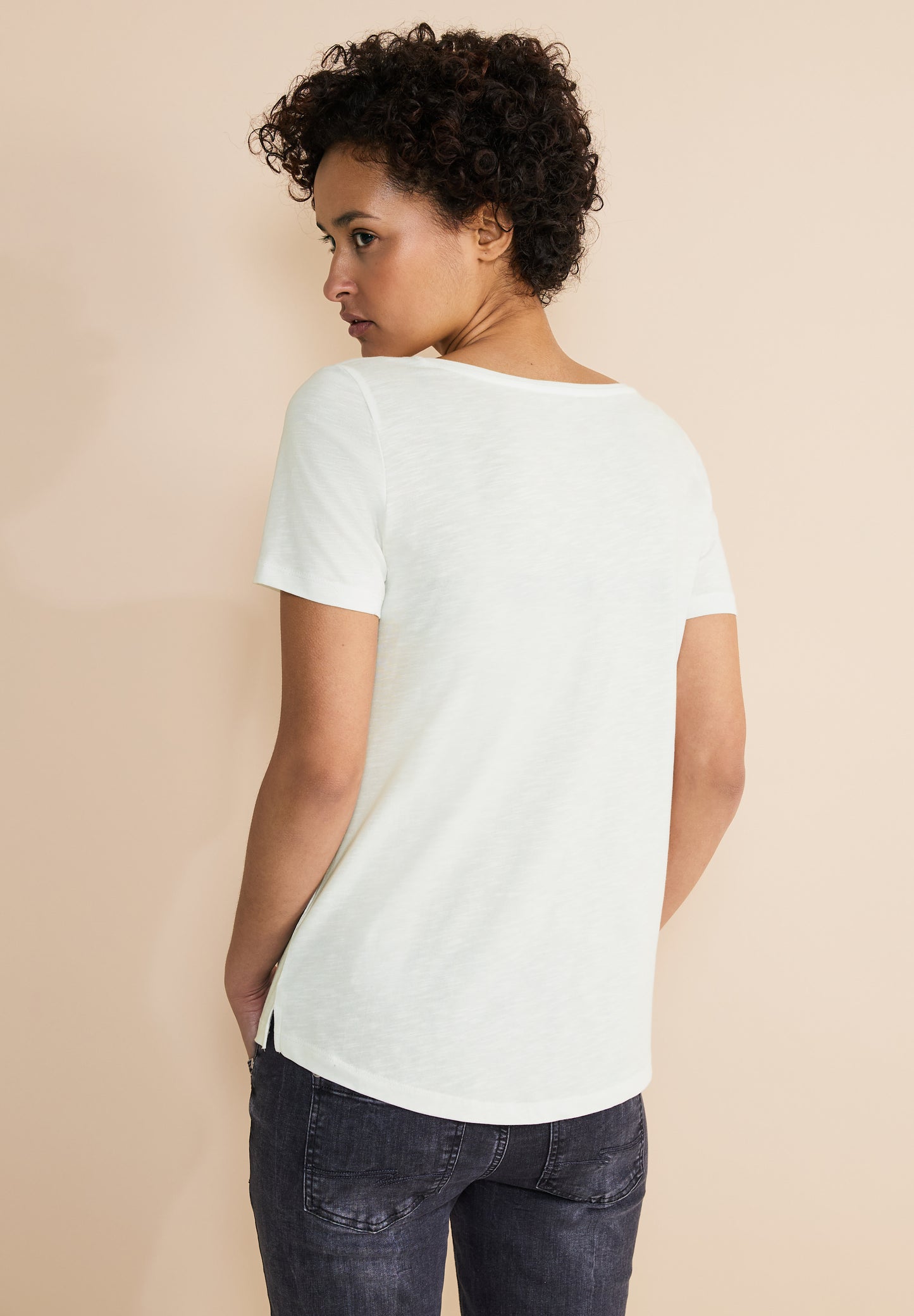 Basic T-Shirt