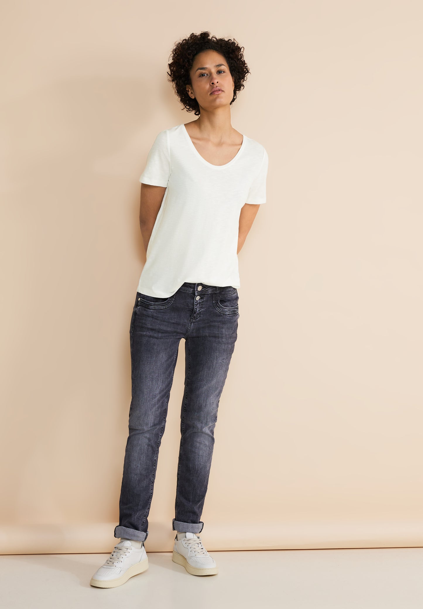 Basic T-Shirt