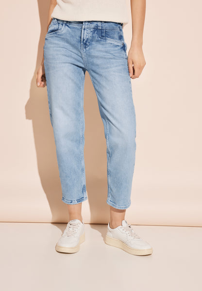 Casual Fit Jeans