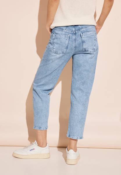 Casual Fit Jeans