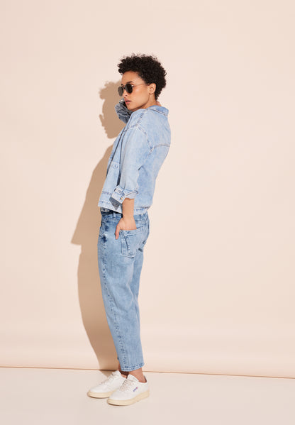 Casual Fit Jeans