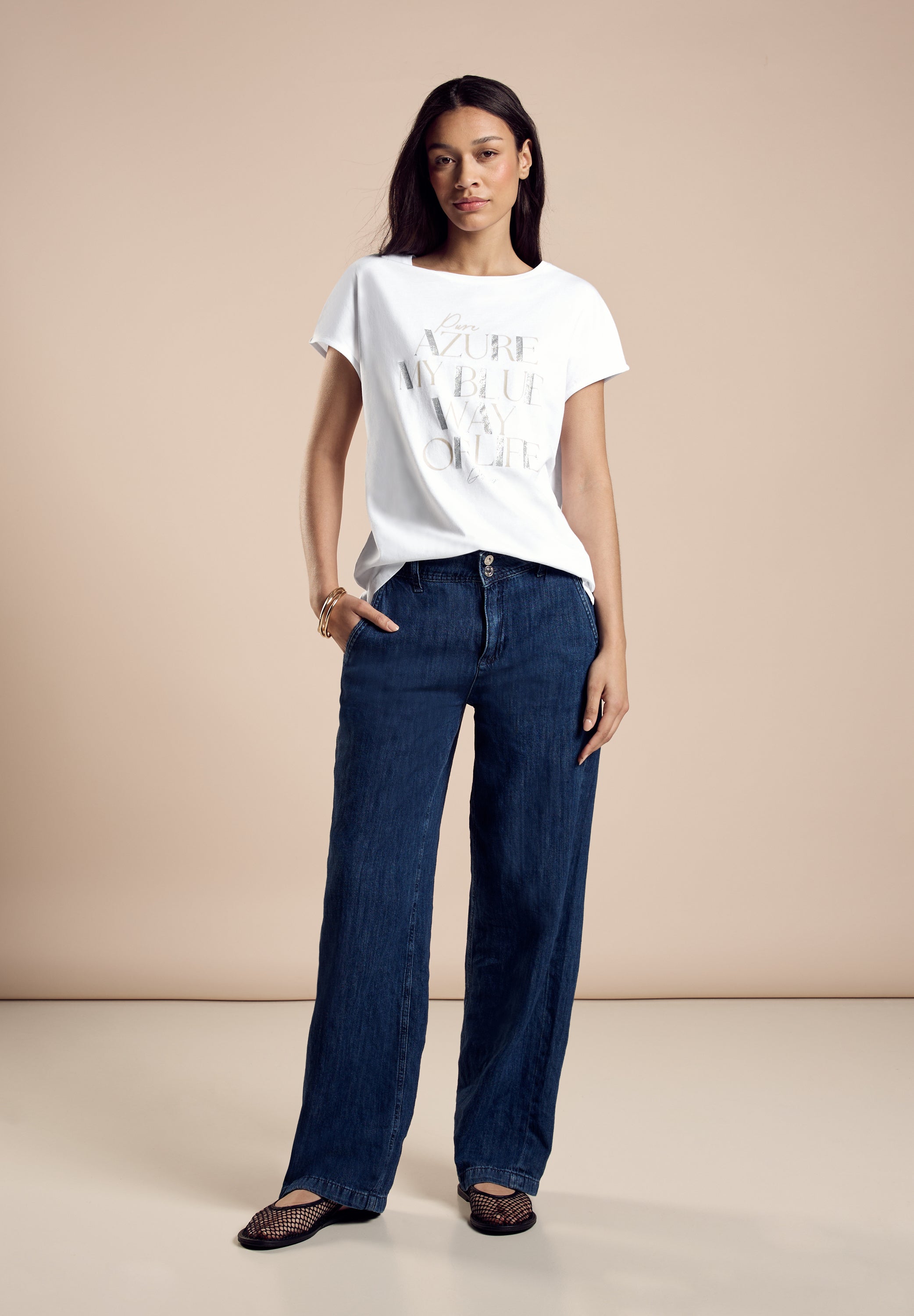 T-Shirt mit Glitzerwording