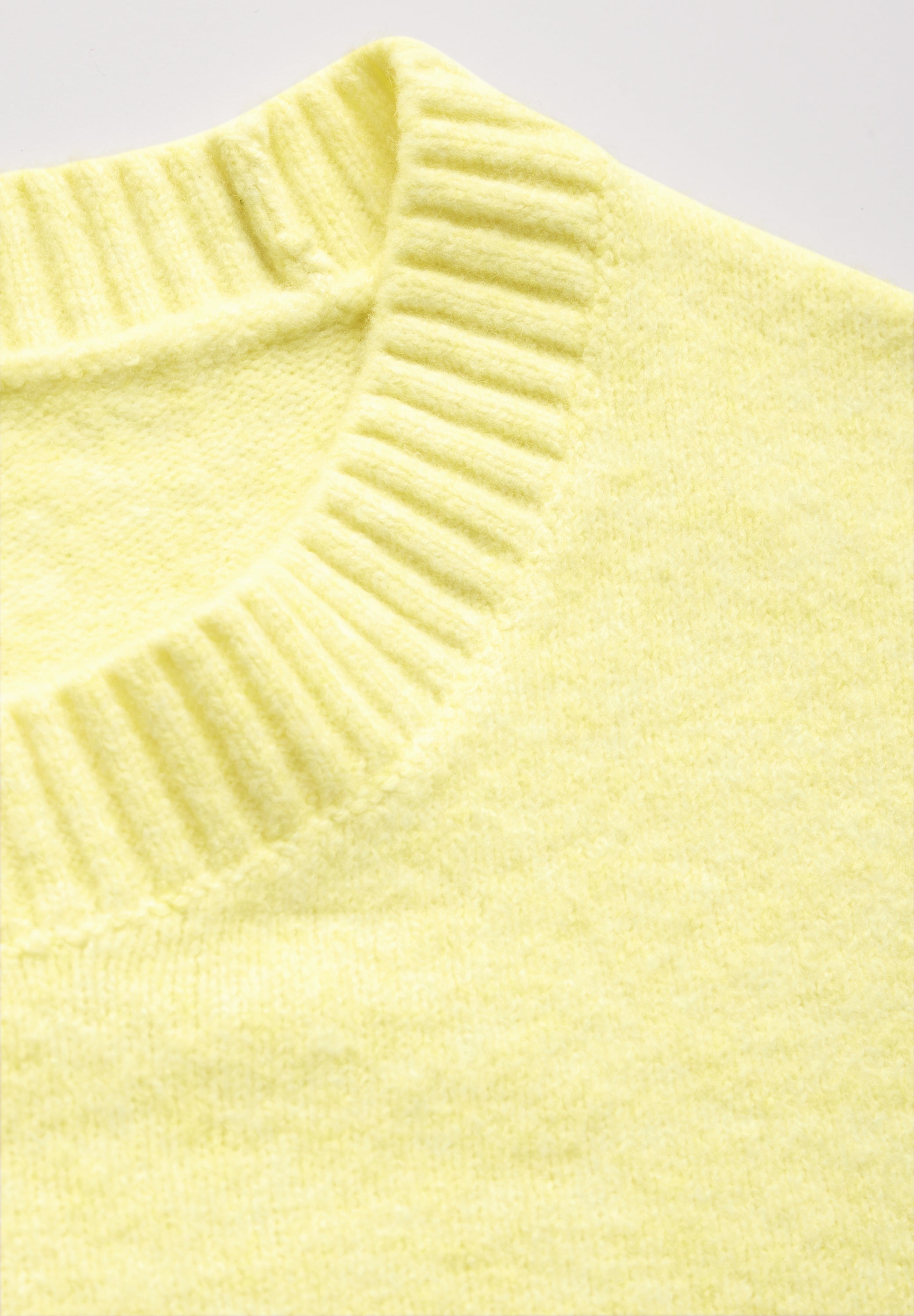 Strickpullover mit Rundhals