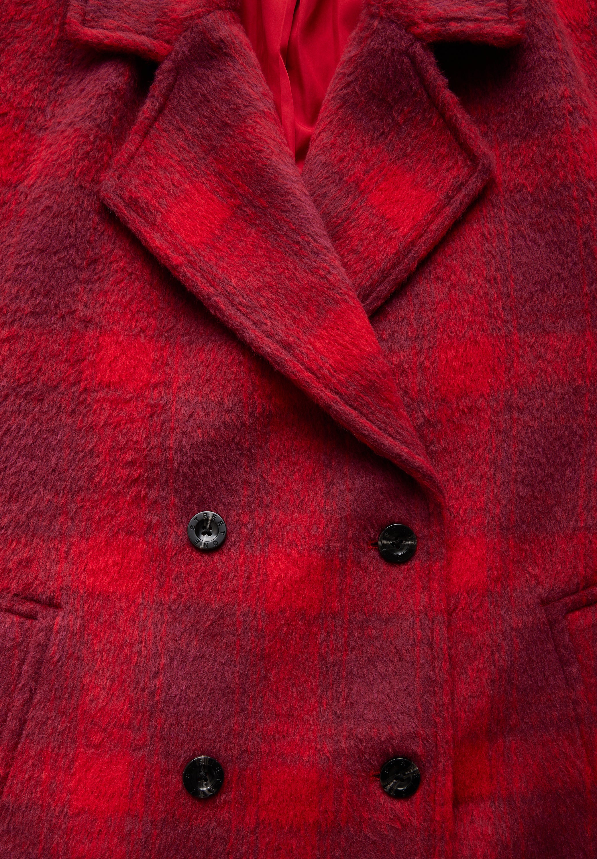 Langer karierter Mantel