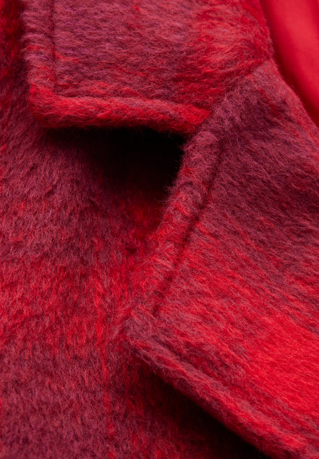 Langer karierter Mantel