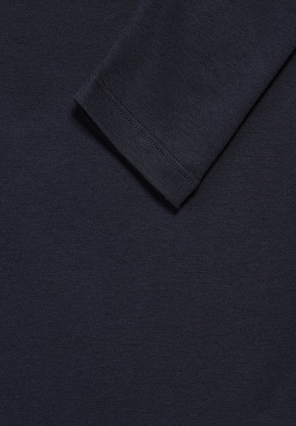 Shirt mit U-Boot-Ausschnitt