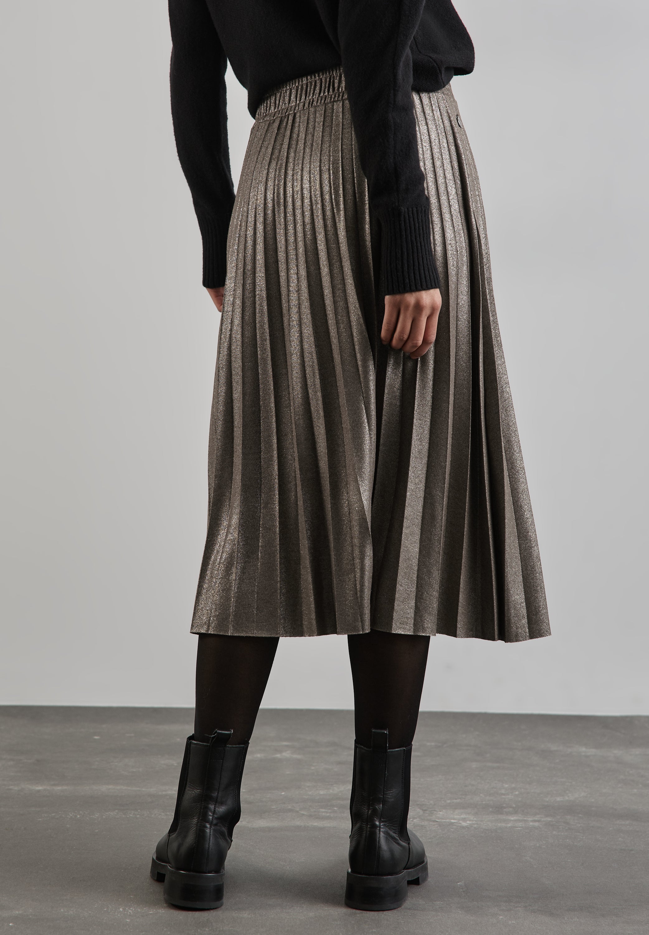 Schimmernder Plissée-Rock