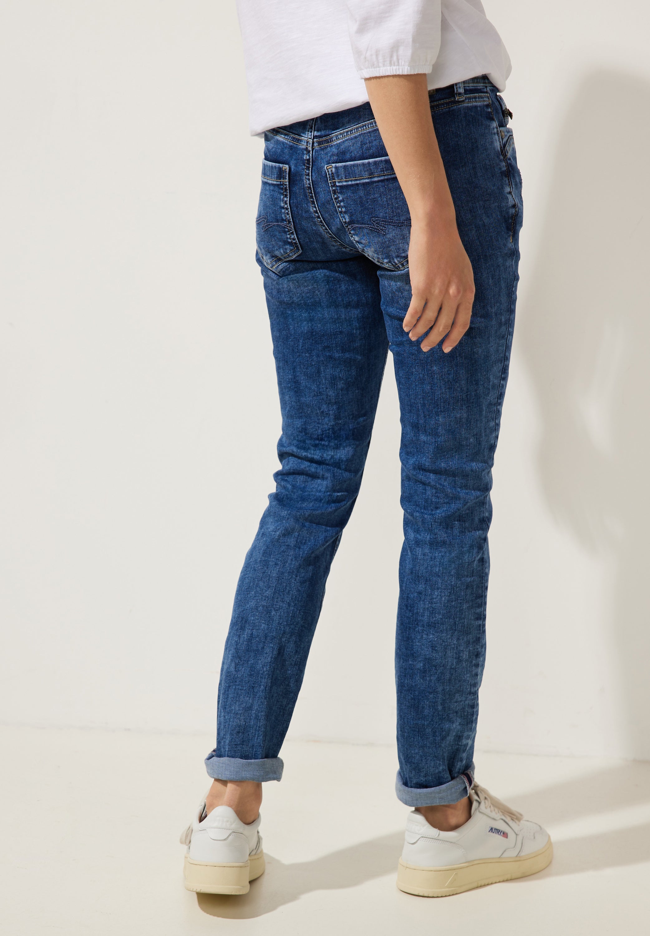 Casual Fit Jeans