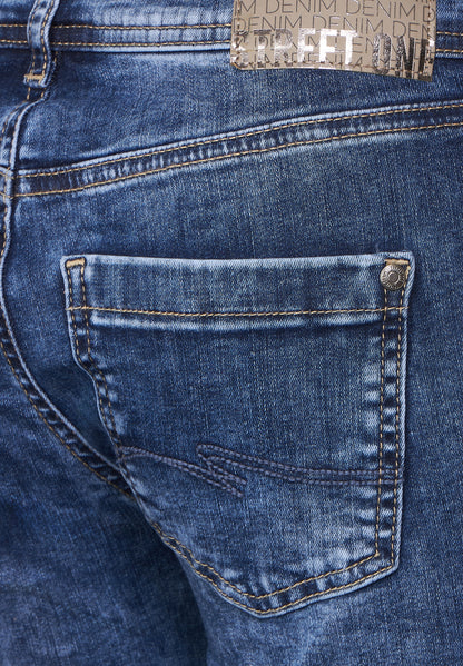 Casual Fit Jeans