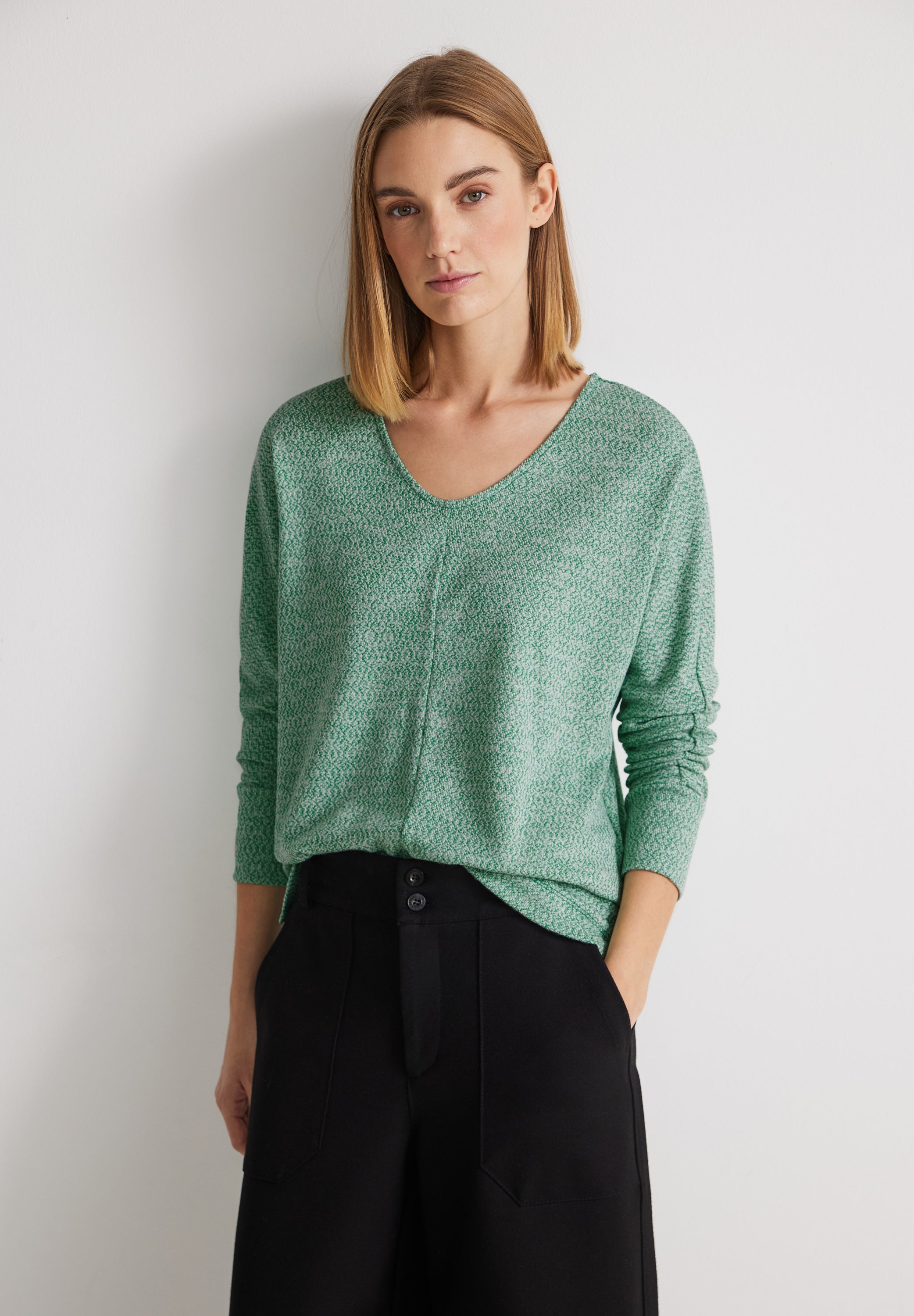 Zweifarbiges Langarmshirt