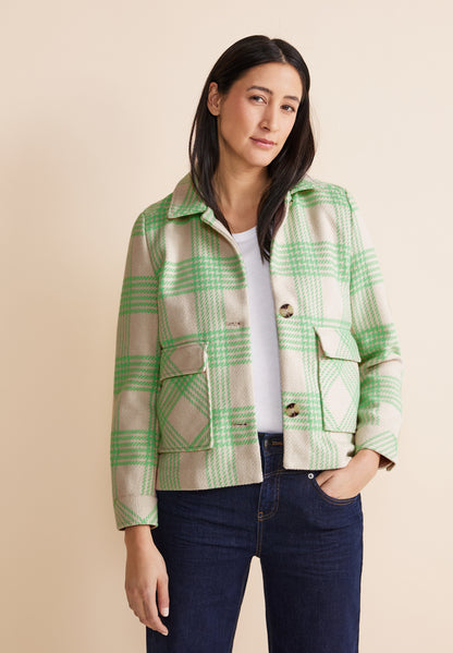 Kurze Karojacke