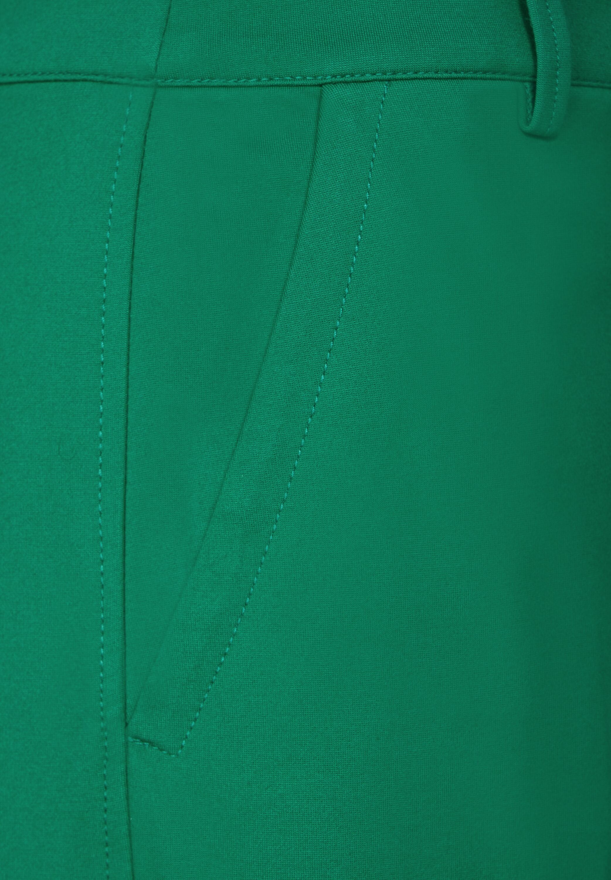 Casual Fit Hose