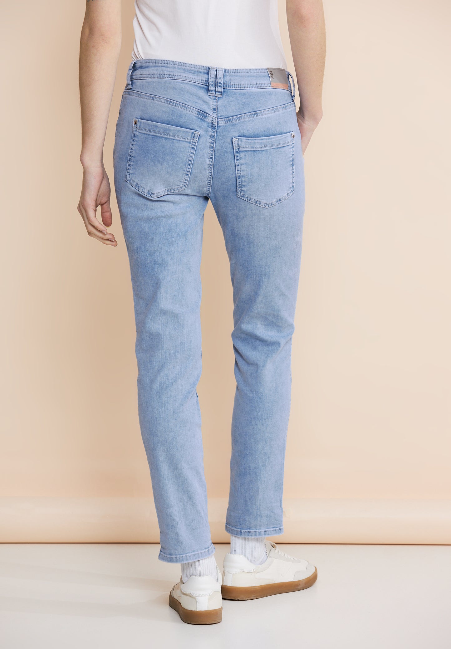 Loose Fit Jeans