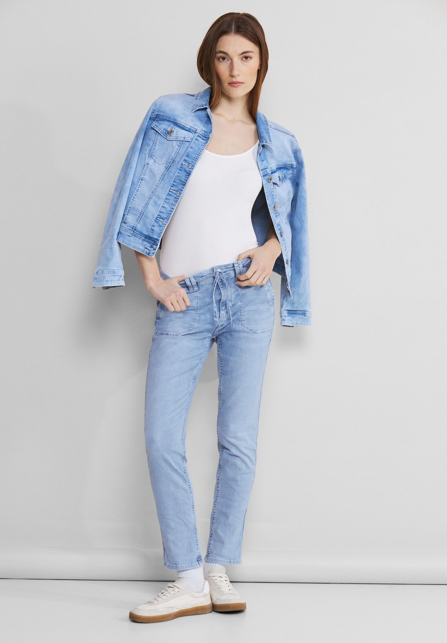 Loose Fit Jeans
