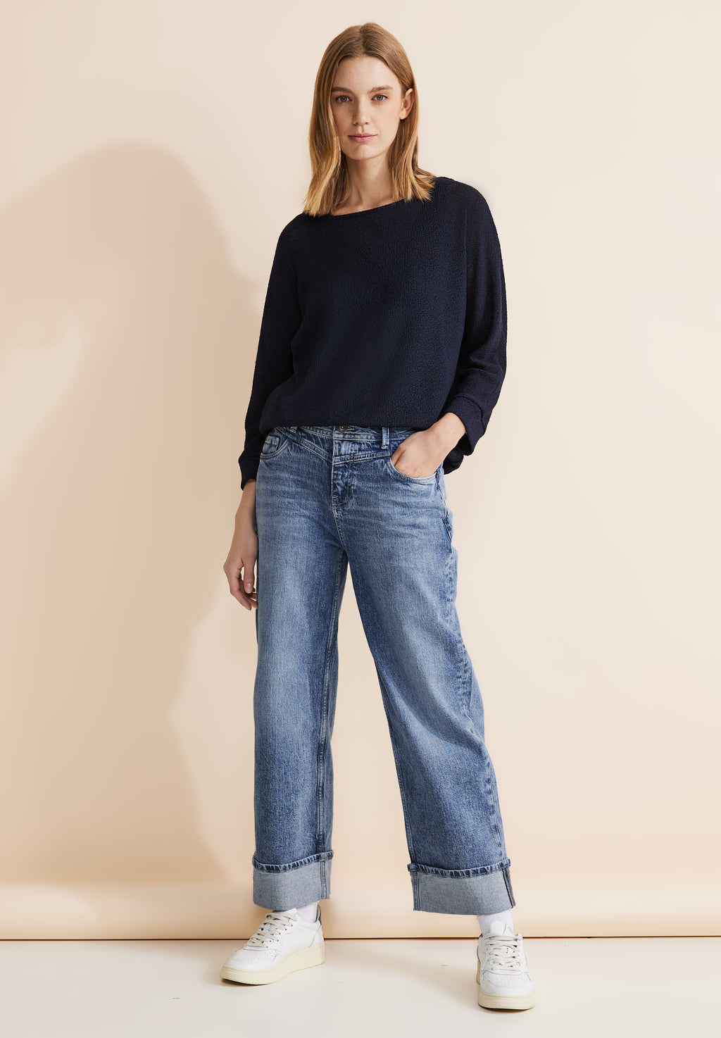 Casual Fit Jeans