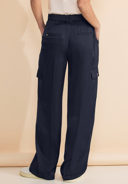 Casual Fit Satin Hose