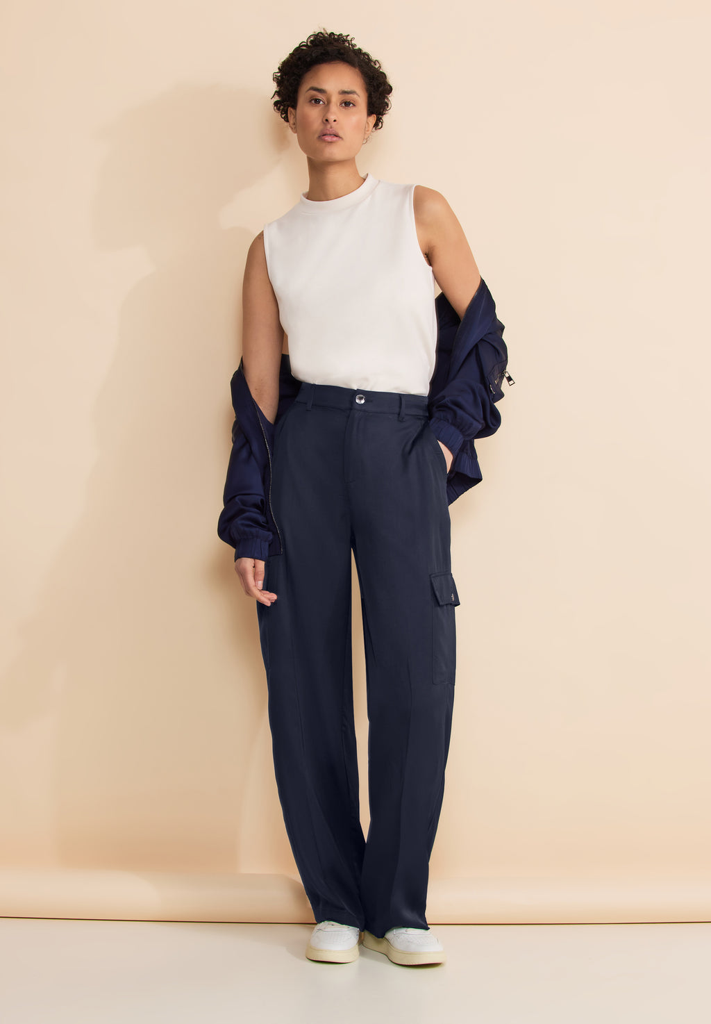 Casual Fit Satin Hose