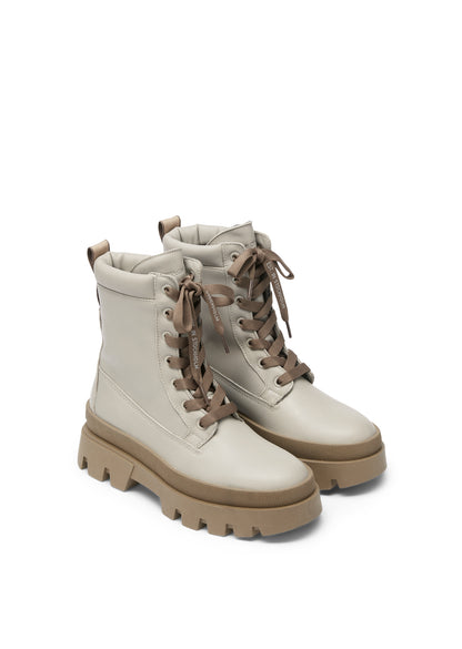 Lace-Up-Boots