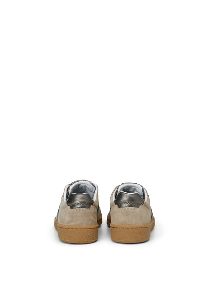 Court-Sneaker