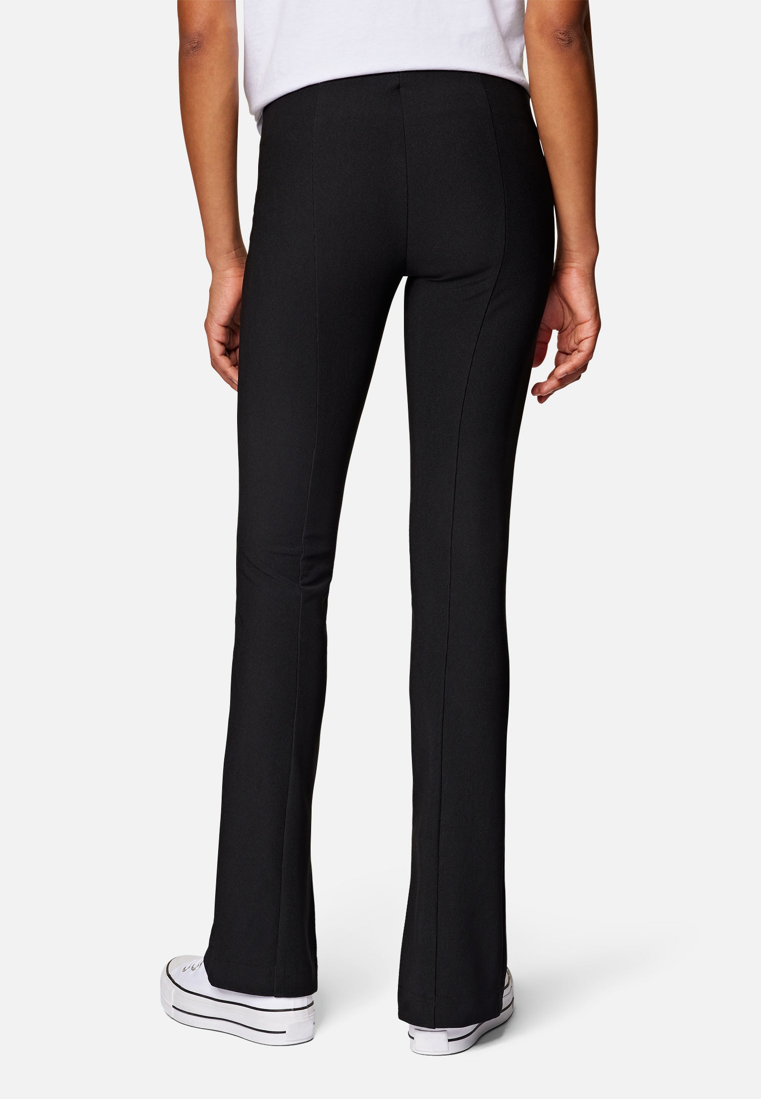 SIDE SLIT KNIT PANTS