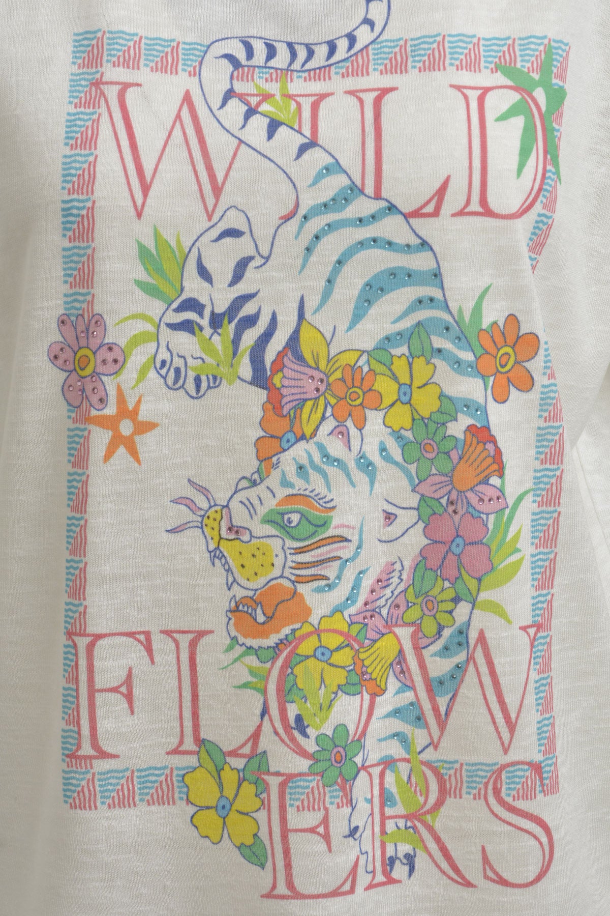 Shirt with roundneck, oversized shoulder and Artwork