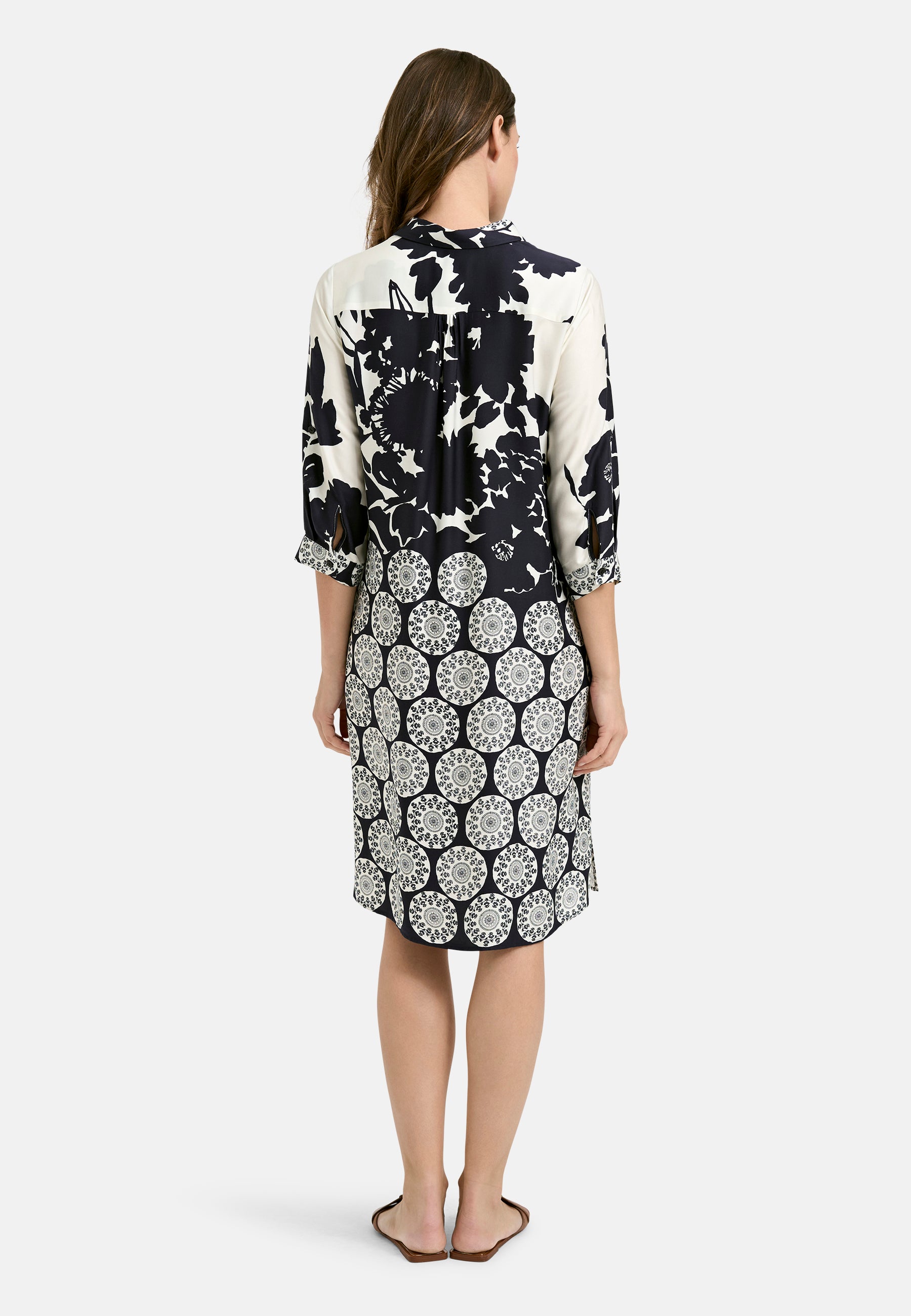 Dress with collar, half placket, 3/4 sleeves w cuffs + turn up