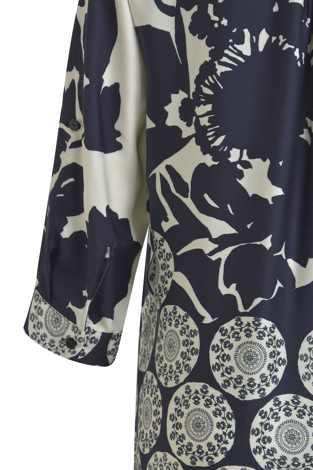 Dress with collar, half placket, 3/4 sleeves w cuffs + turn up