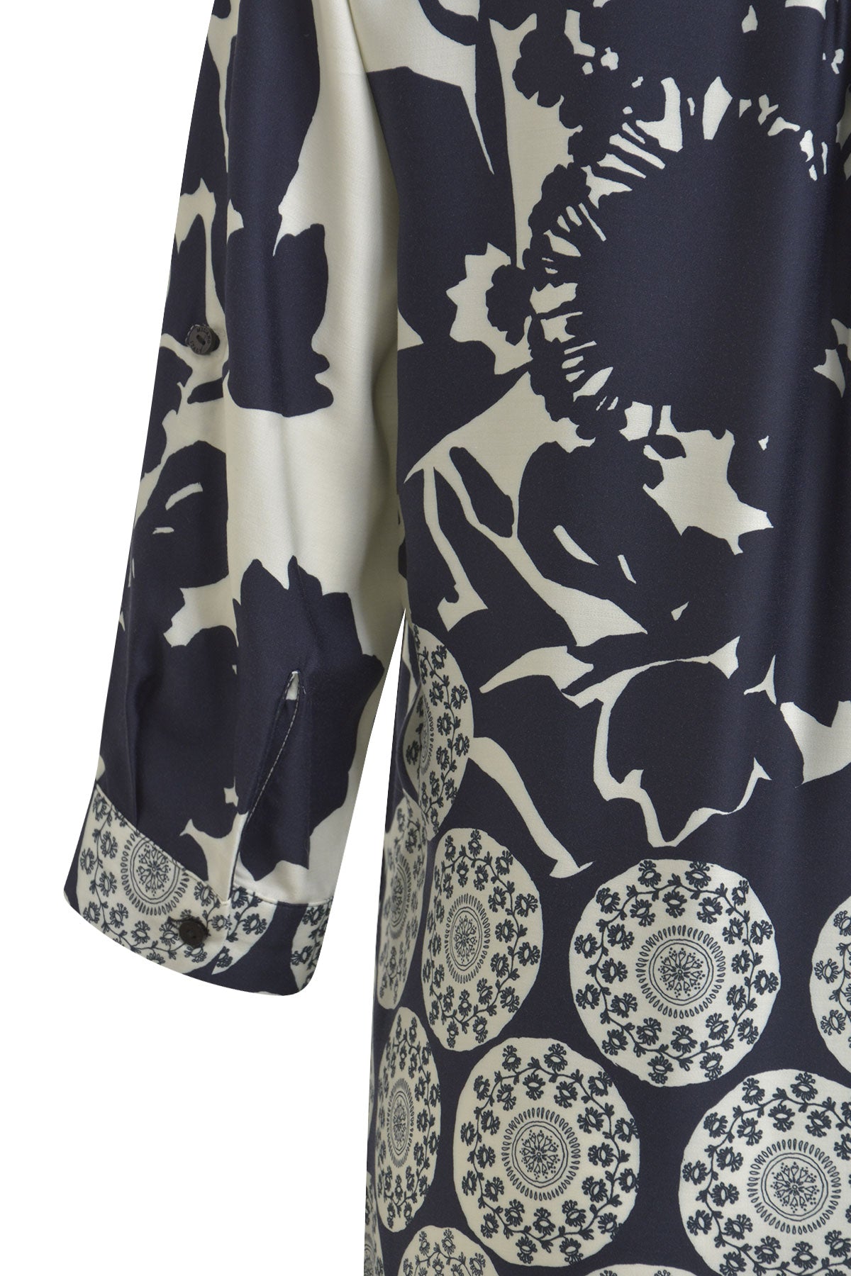 Dress with collar, half placket, 3/4 sleeves w cuffs + turn up