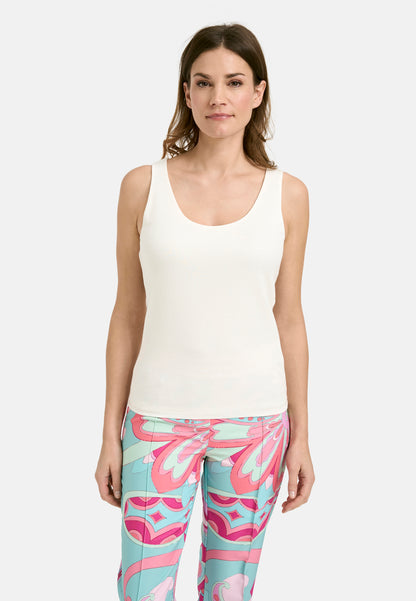 Top w roundneck