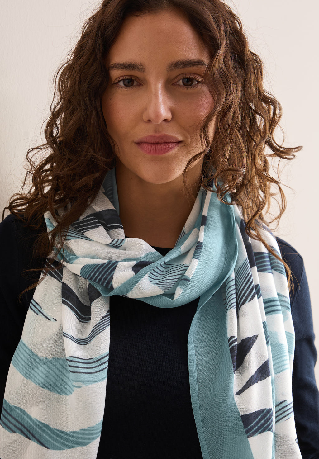 Gemusterter Schal