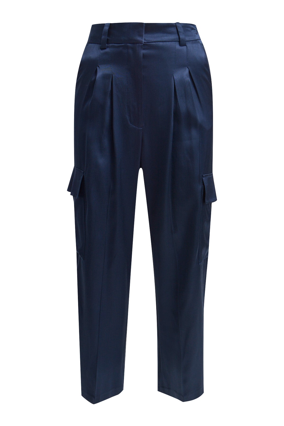 Cargo pants w hook and eye, pleats and french pockets