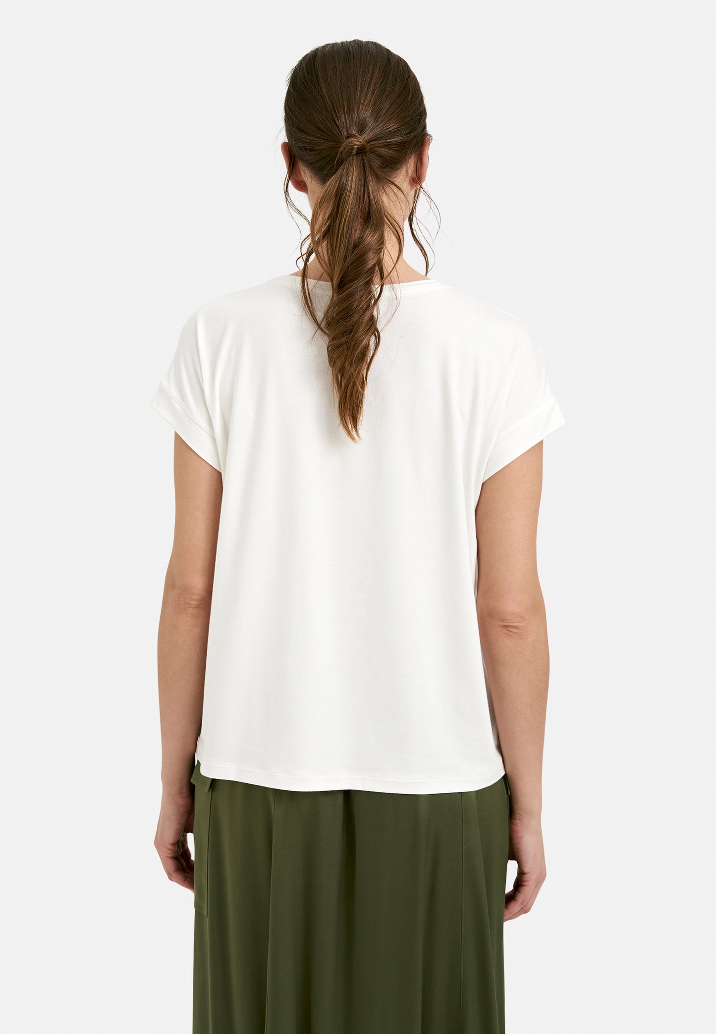 Shirt with roundneck, oversized shoulder and Artwork